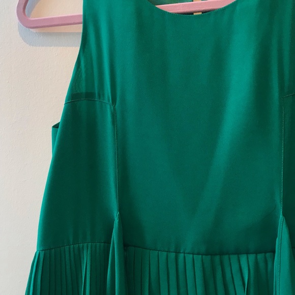 (Sold) ZARA emerald green dress - Picture 4 of 6
